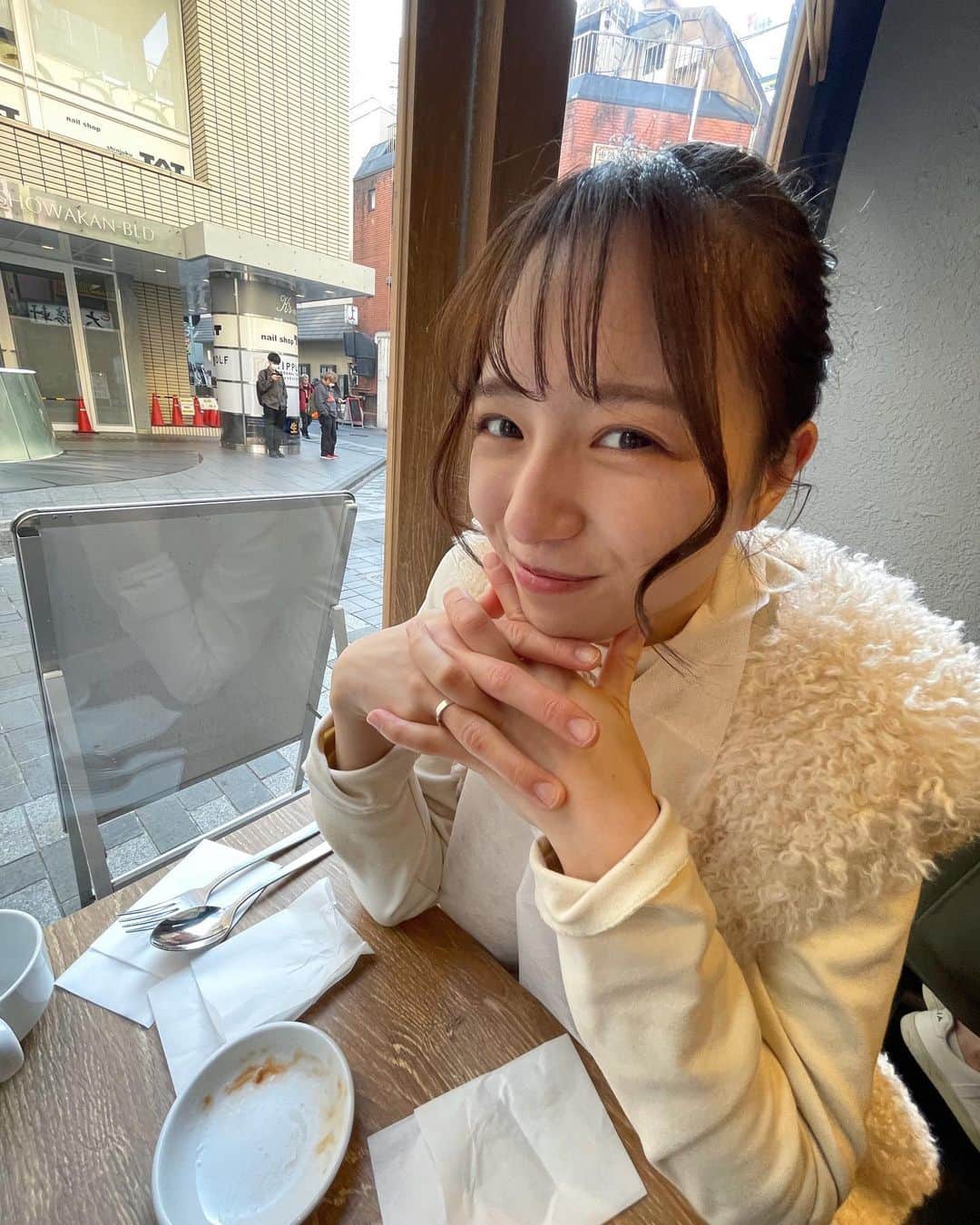 神岡実希さんのインスタグラム写真 - (神岡実希Instagram)「ー 美味しいご飯食べて、美術館に行った。惹かれた。 #エゴンシーレ #エゴンシーレ展 #東京都美術館 #肉とたまご」2月24日 20時28分 - miki_kamioka