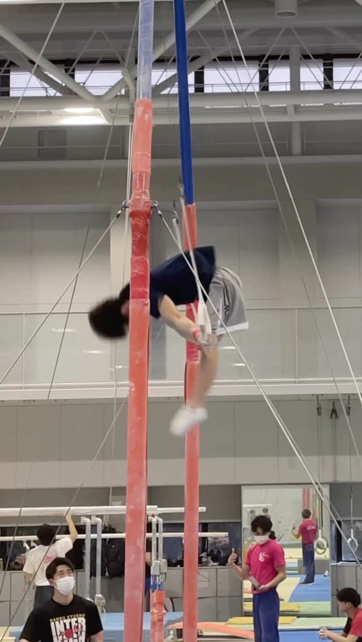 田中佑典のインスタグラム：「. 組み立て中🧩  #artistic #gymnastics  #体操競技　 #全日本まであと2ヶ月」