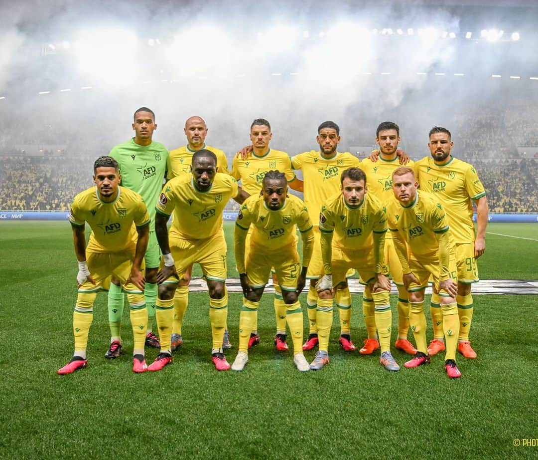 アンドレイ・ジロットさんのインスタグラム写真 - (アンドレイ・ジロットInstagram)「Fin de l'aventure en @europaleague Merci aux supporters pour leur soutien et pour cette magnifique ambiance! 🔰🔥」2月25日 6時09分 - andreigirotto