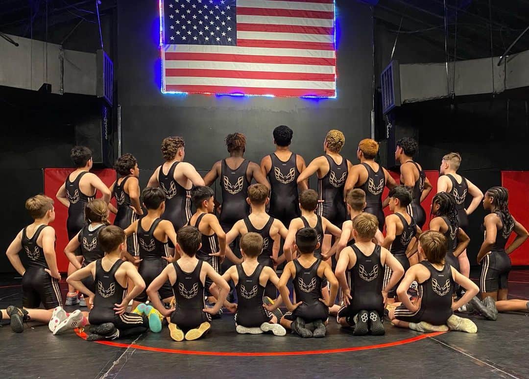 ショーン・パトリック・フラナリーのインスタグラム：「A black mat of a childhood bond factory that spits out better human beings… little target hitters, capable of running down whatever dreams they may possess… and maybe, just maybe… a few wrestling medals along the way. Team Firebird Wrestling & Houston BJJ… 6.6 litres of hard work… loaded up & truckin’. Godspeed in all. ⚡️TCFB @firebird.productions.wrestling @nxtlvlwrestling #WorldChangers #4BuildingMen @hbjjhouston @hollywoodbjj」