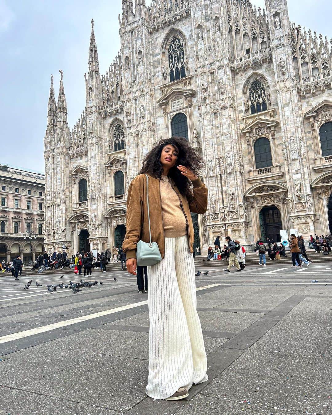 マリア・ベネディクタ・チグボルさんのインスタグラム写真 - (マリア・ベネディクタ・チグボルInstagram)「#MFW #LoroPiana」2月25日 0時42分 - benedictachigbolu