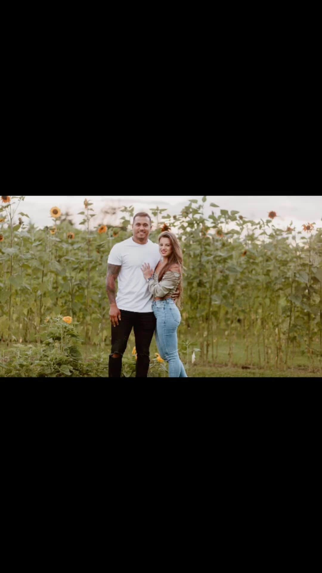 モルガーナ・ギマッキのインスタグラム：「Pra sempre com vc meu amor! ♥️ . . . #love #husband #happy #couples #mypartner #amor #teamo」
