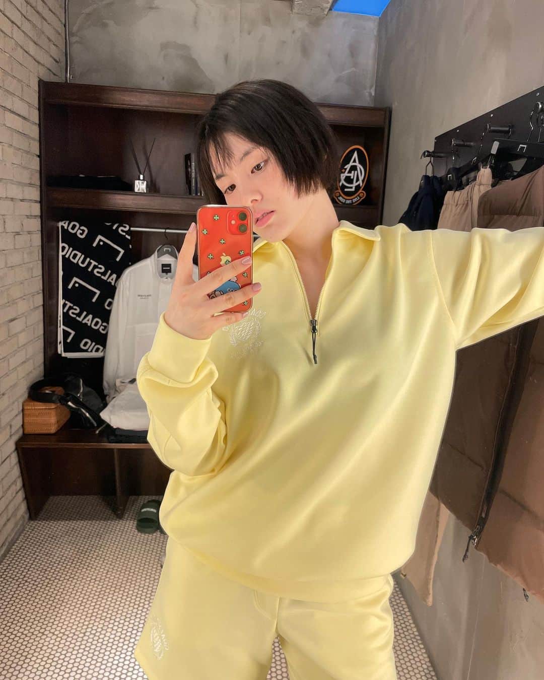 キム・ヨンジのインスタグラム：「유산소로 아이쇼핑 추천」
