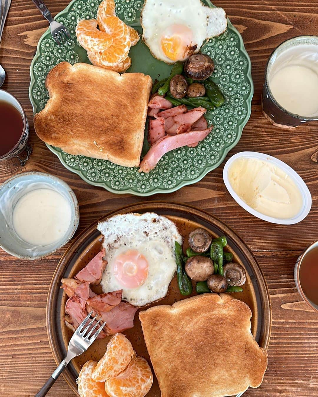 国枝洋子のインスタグラム：「ジュンナが作ってくれた朝ごはん🍞  これからも週末の朝は任せたぞ😎 娘に何が食べたいか聞かれる日が来るなんて。 しあわせだ☺️  #小2女子  #7ヶ月ベビー  #姉妹」