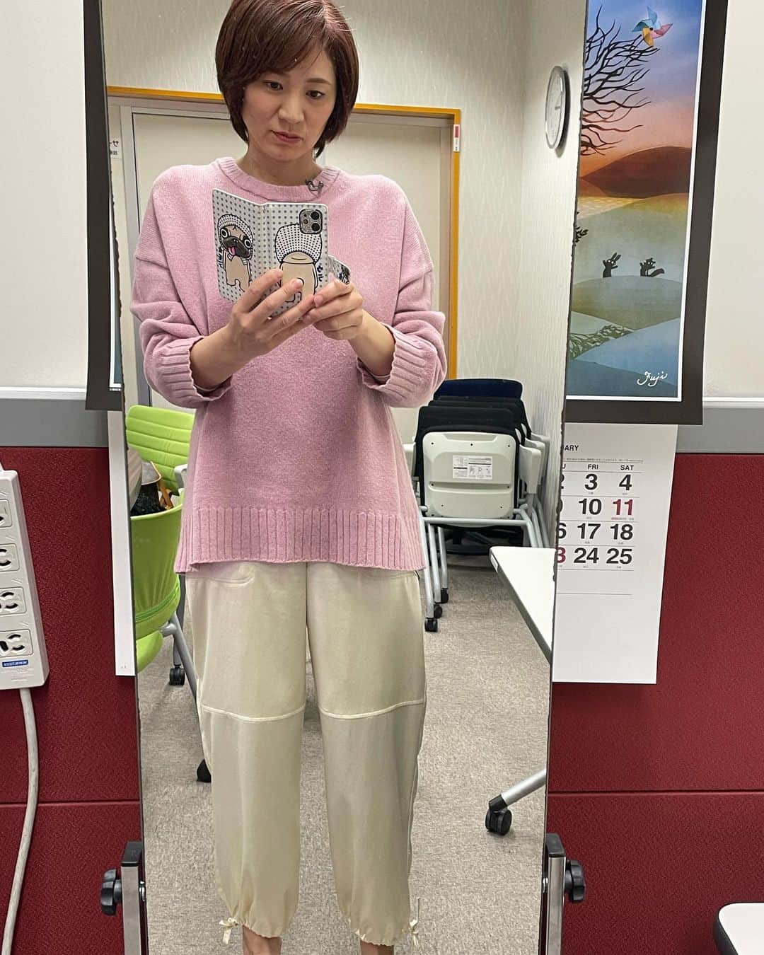 高橋みゆきのインスタグラム：「やまホリ終わりました❣️雛祭り🎎雪灯籠❄️ゲストファミリー🎶今日も盛りだくさんでした🥰皆さんありがとうございました🙏 #NHK山形  #やまホリ #エンジョイホリデー #お腹すいた」
