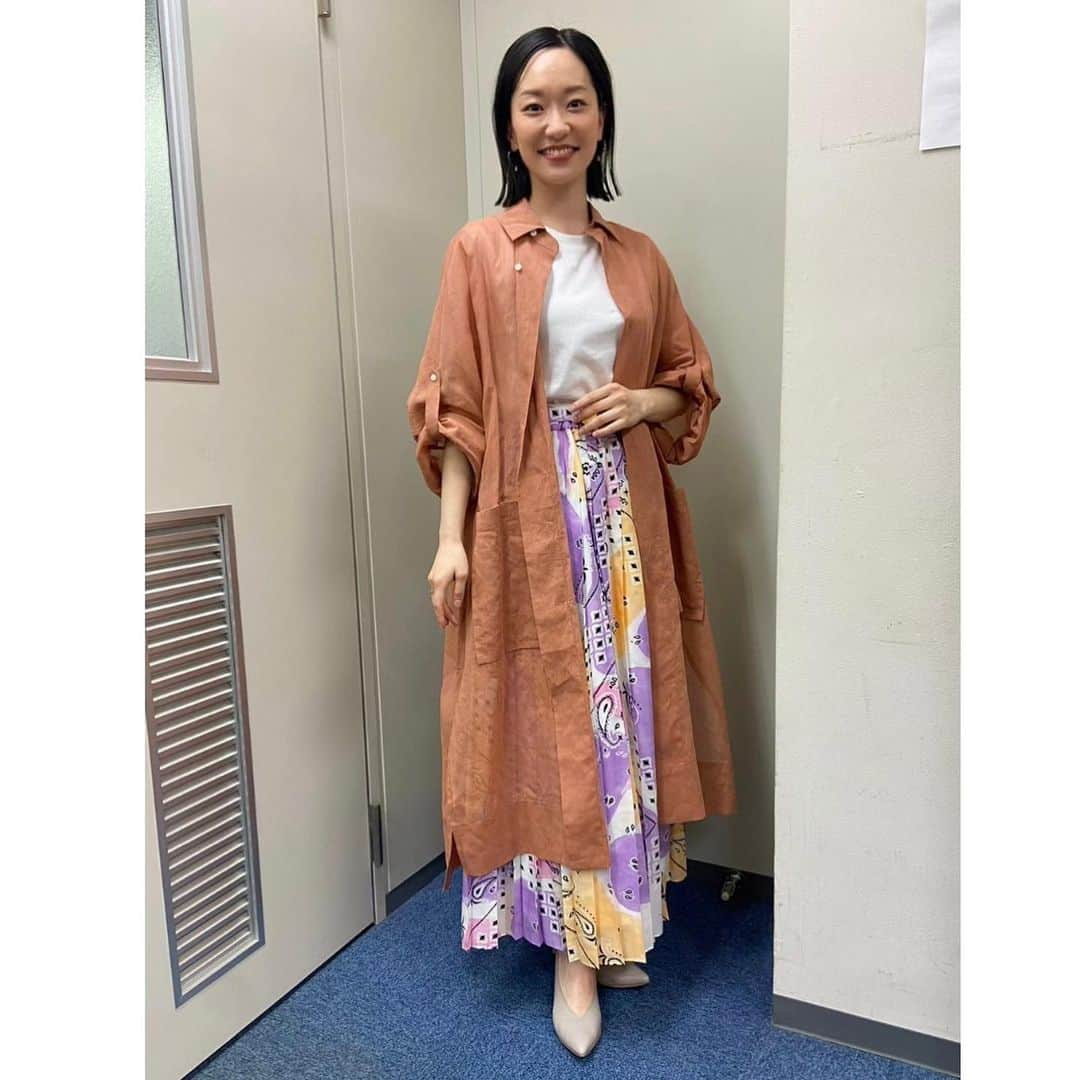 桜咲彩花さんのインスタグラム写真 - (桜咲彩花Instagram)「明日、2月26日(日) 7:00～7:30 TBS系列『健康カプセル！ゲンキの時間』 出演させて頂きます！  今回のテーマは「体内の危険な石！」 知らず知らずのうちに身体に潜む石…🪨 是非ご覧頂ければ嬉しいです！  #CBC #ゲンキの時間 #健康カプセルゲンキの時間」2月25日 10時20分 - ayaka.osaki