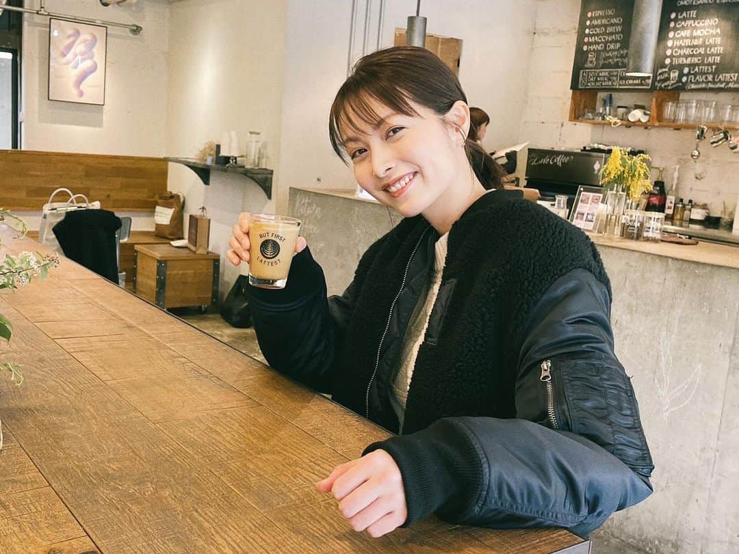 佐藤めぐみのインスタグラム：「連載中の 「coffee note」の取材をしてきたので公開をお待ちください☺︎  カフェという空間が好きになった原点のお店などをご紹介させていただきます！  @kirei_note」