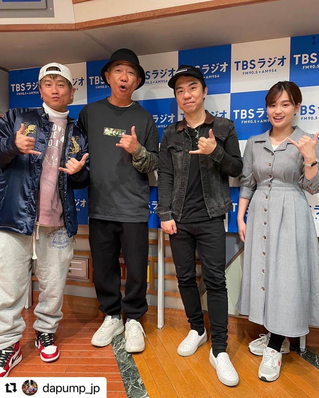 のインスタグラム：「2023.2.25 TBSラジオ 「土曜朝6時木梨の会。」  ありがとうございました🙇‍♂️🙇‍♂️🙇‍♂️  今日は宅見さんをアテンドさせていただきました🙇‍♂️✨ @masa_takumi   待合室で宅見さんとグラミー賞授賞式や、 アメリカ🇺🇸での出来事などをお話ししてくださいました😊  DA PUMPの P.A.R.T.Y.~ユニバースフェスティバル~ 制作秘話など、 貴重なトークもできて本当に嬉しかったです。  P.A.R.T.Y.のように、 ステキな御縁が皆様へ繋がっていきますように🌈✨🙏  #Repost @dapump_jp with @use.repost ・・・ 本日朝6:00〜O.A.のTBSラジオ「木梨の会。」にKIMIが出演いたしました🐚 . 感想などをコメントやストーリーでぜひシェアしてください🙏✨ . radikoでも聴けるので聴き逃してしまった方はぜひチェックしてみてください！ .  #木梨の会   #木梨憲武 さん  #所ジョージ さん  #宅見将典 さん  #サンライズムーン   #DAPUMP」