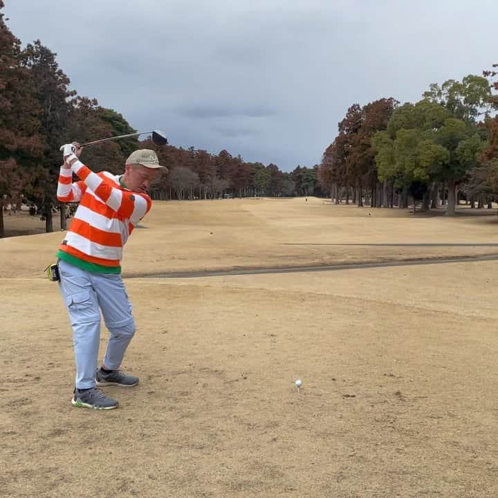 竹内まなぶのインスタグラム：「リカバリーは良かったな⛳️⚡️そのあとカシマスタジアムへ🦌⚽️  #golf  #キャロウェイ　 #テーラーメイド　 #pearlygates  #adidasgolf  #エミリッドバハマ #ロッディオ #バルド #アキラ　 #潮来カントリークラブ」