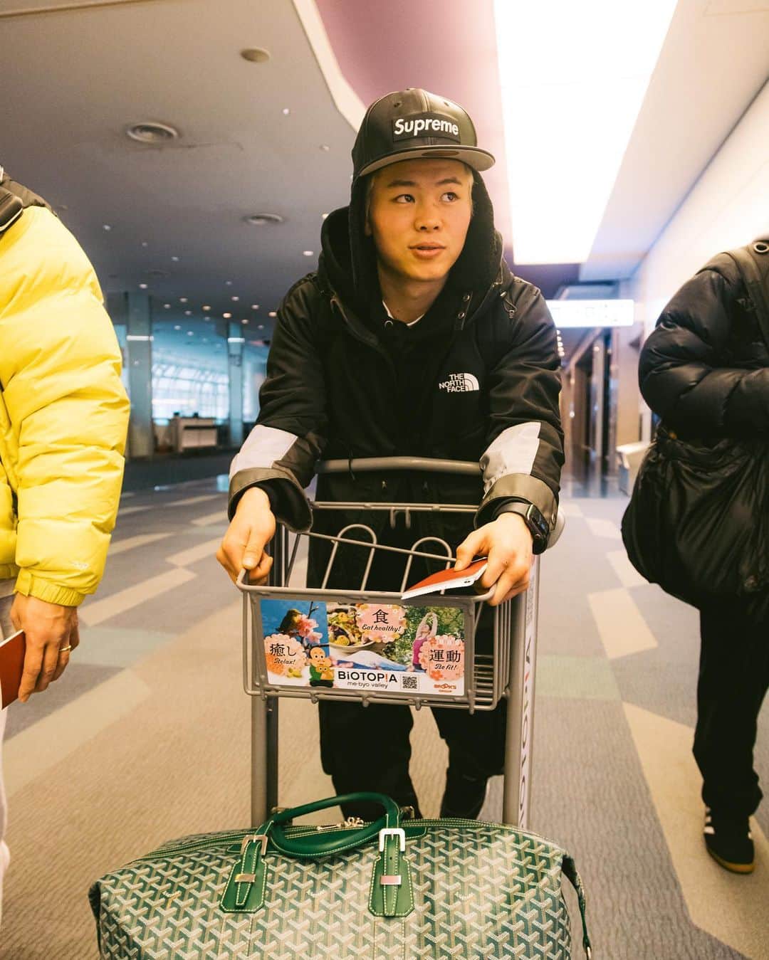 那須川天心のインスタグラム：「行ってくる🇺🇸強くなって帰ってくる🔥それまでみんな日本を頼む🇯🇵🤣 See you later, Alligator!🐊」