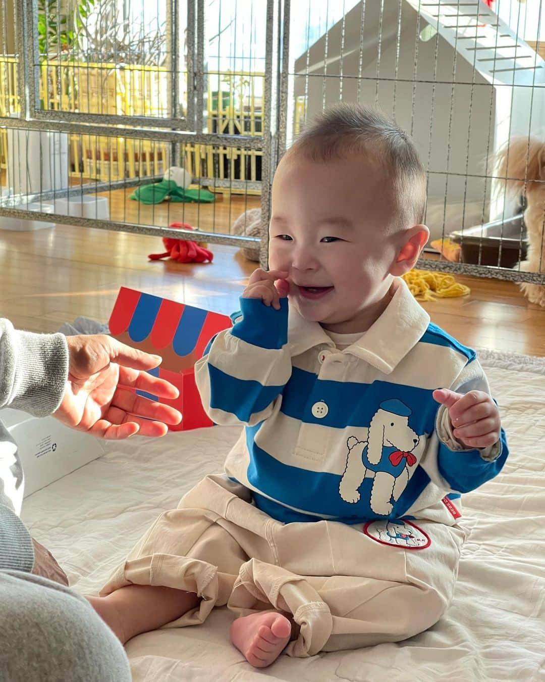 ヨンジュン さんのインスタグラム写真 - (ヨンジュン Instagram)「#230225 새옷입고 기분이 좋아졌어 👶🏻」2月25日 18時03分 - windboy511