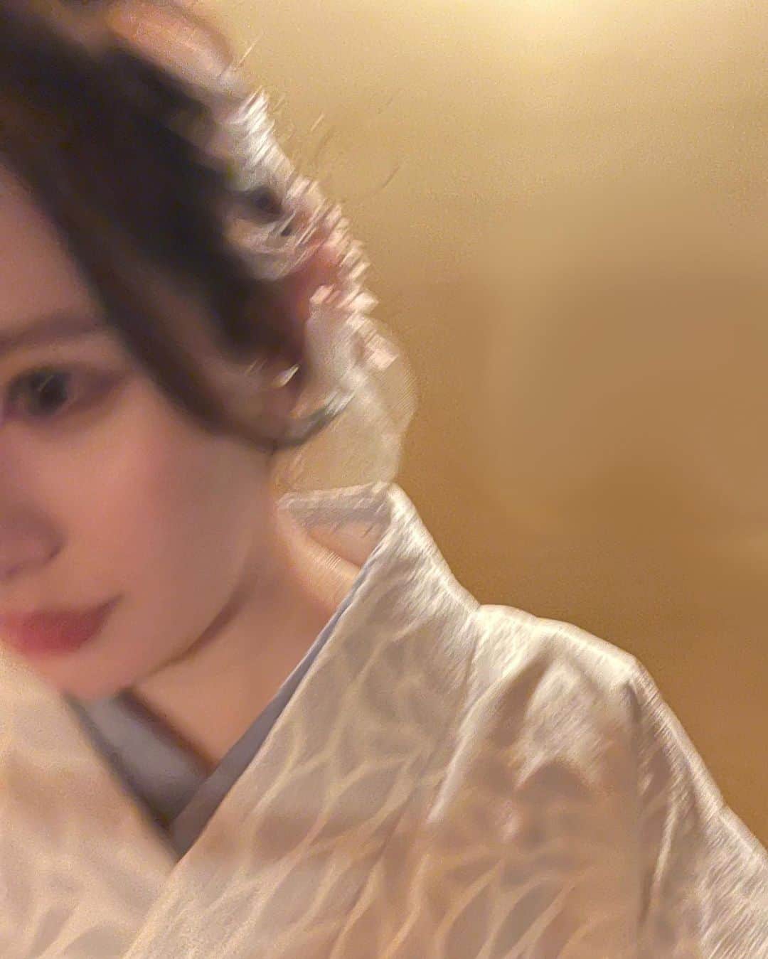 HIMARIさんのインスタグラム写真 - (HIMARIInstagram)「こういうブレてたりちょっとダサい写真が結構好き🫰🏻」2月25日 18時37分 - himari0827