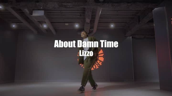 shojiのインスタグラム：「たまにはダンス動画を載せようかなの会 🎵 @lizzobeeating / about damn time 🎥 @eichoo   #stkgz #シッキン #シットキングス #shoji #持田将史　#たまにはダンス動画を載せたらええがな」