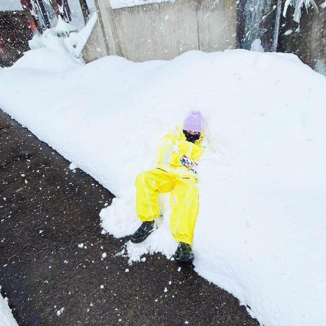 柏木ひなたさんのインスタグラム写真 - (柏木ひなたInstagram)「#ski でびゅー🎿🫶🏻💧💙ﾀﾉｼｲ」2月25日 19時58分 - hinata_official_kashiwagi