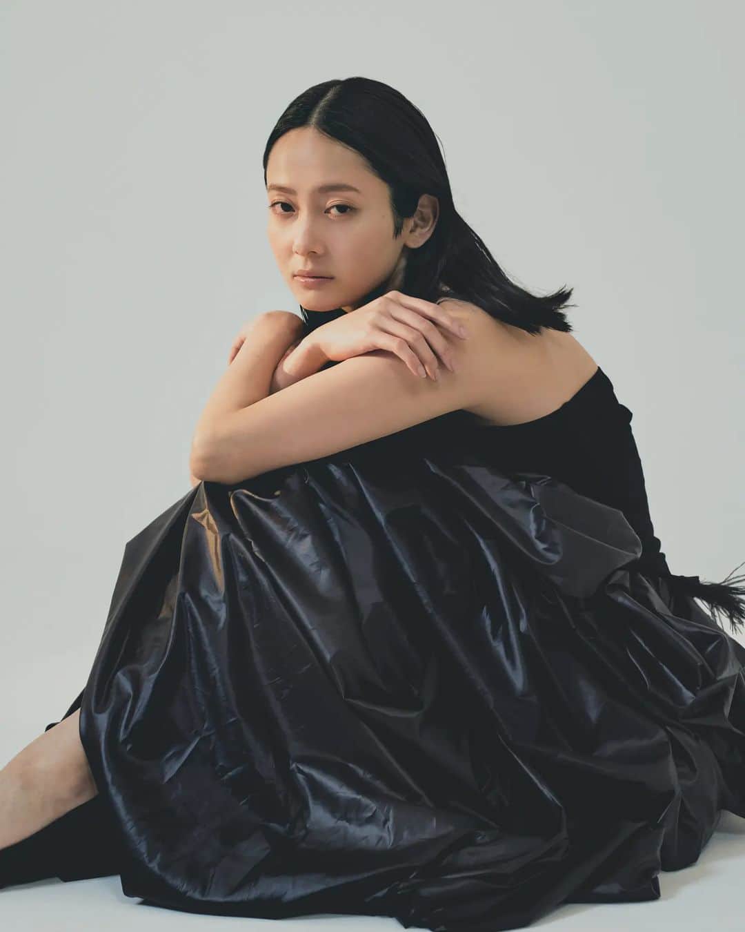 小川琴美のインスタグラム：「.」