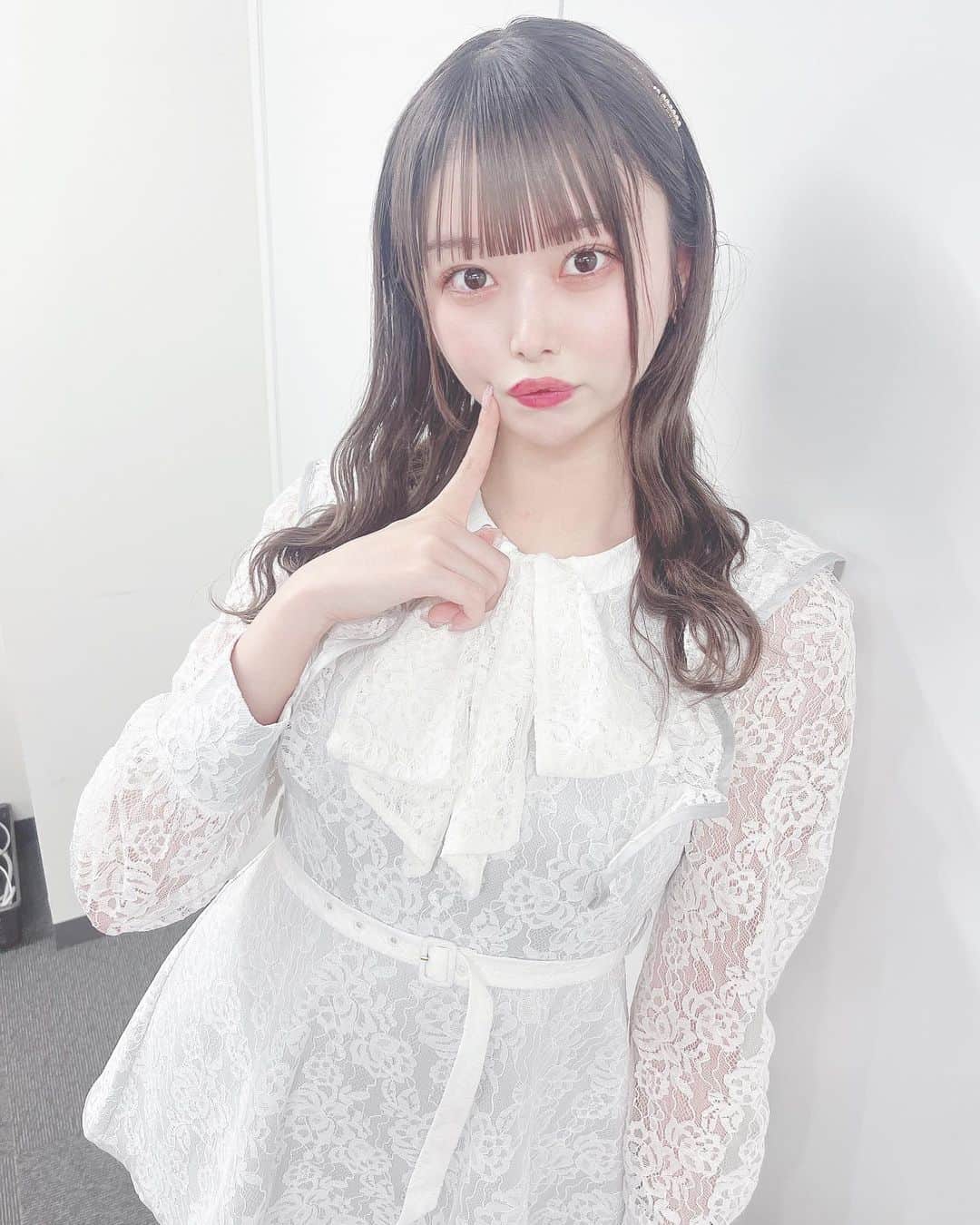 のインスタグラム：「かわいいお洋服でしょ〜🥺」