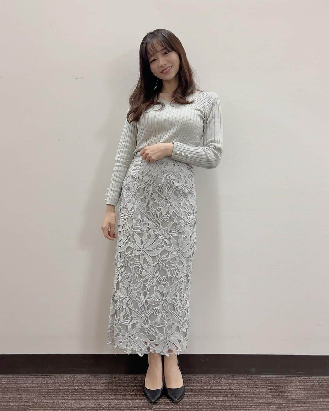 森香澄のインスタグラム：「. ウイニング競馬ありがとうございました！ . このあと22:00〜『卓球ジャパン』 24:25〜『FOOT×BRAIN』 よろしくお願い致します🦖」