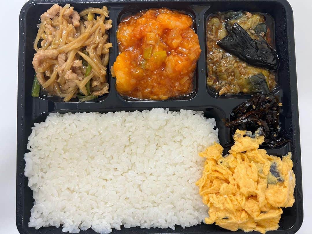 バカリズムのインスタグラム：「特番飯 喜山飯店」