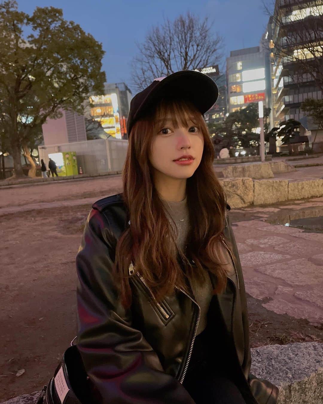 高木悠未のインスタグラム：「さっき映画観てきた🎞何観たと思う？当たった人に返信返す!🤭」