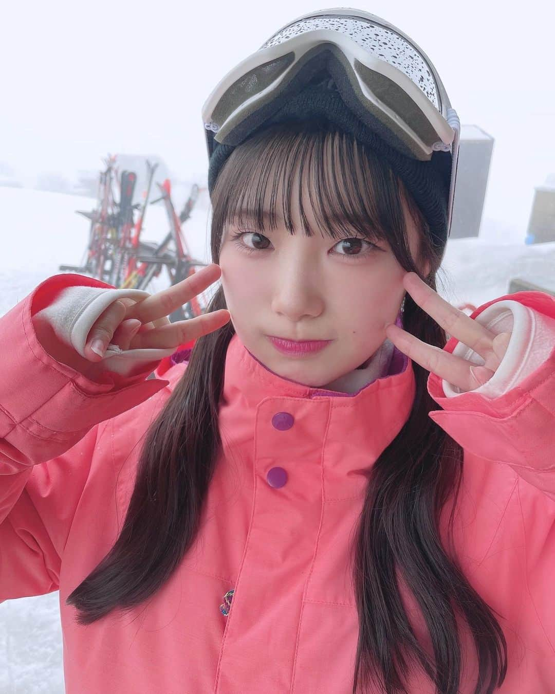 倉島杏実さんのインスタグラム写真 - (倉島杏実Instagram)「🌨   #スキー #skiing #八方尾根 #hakuba #powderday #idol #SKE48 #スキー女子」2月25日 23時00分 - anzunomi_ske