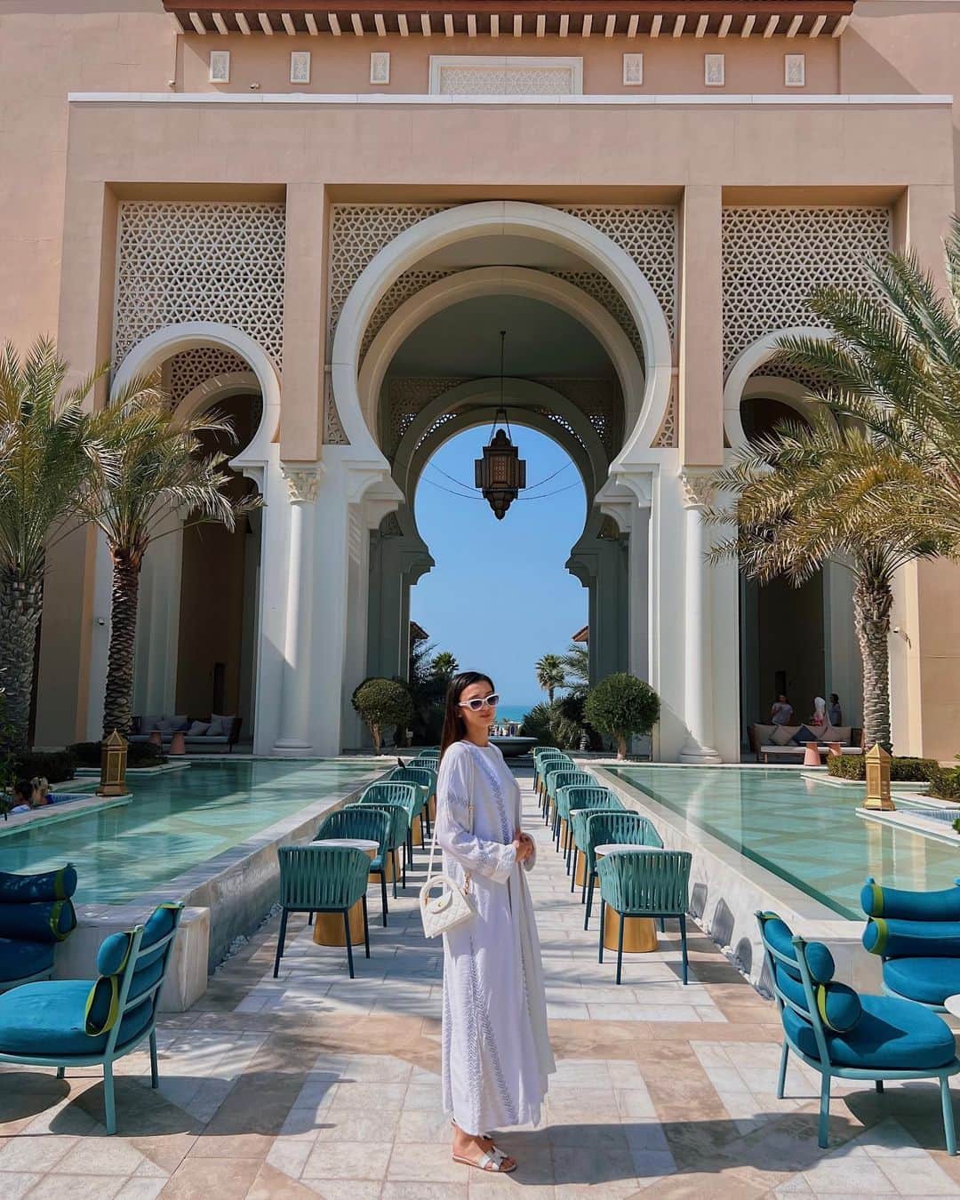 のインスタグラム：「Success doesn't come to you…you go to it. Amazing weekends in islands ☀️  #RixosPremiumSaadiyatIsland #RixosMoments #RixosHotels」