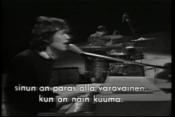 スティーヴ・ウィンウッドのインスタグラム：「#OnThisDay in 1967, "Gimme Some Lovin'" became a top ten hit single in the US. Here's the Spencer Davis Group performing the song on YLE television Finland that same year.」