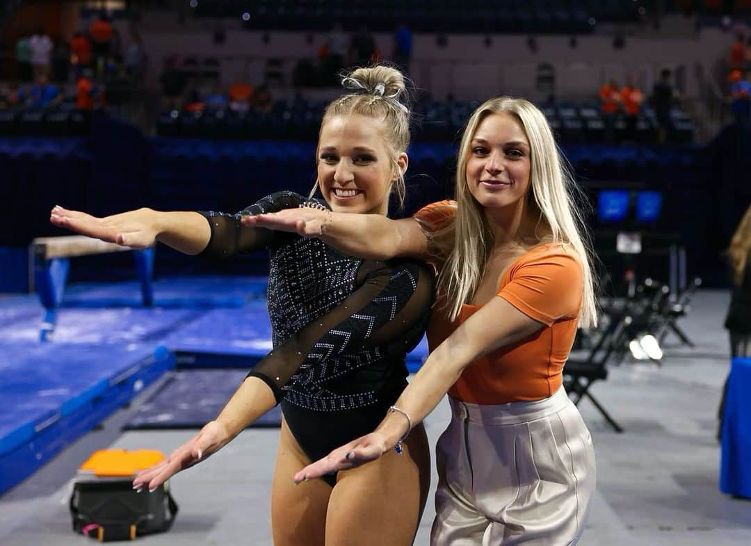 アリッサ・ボウマンのインスタグラム：「Nothing better than watching you in the O’dome💙」