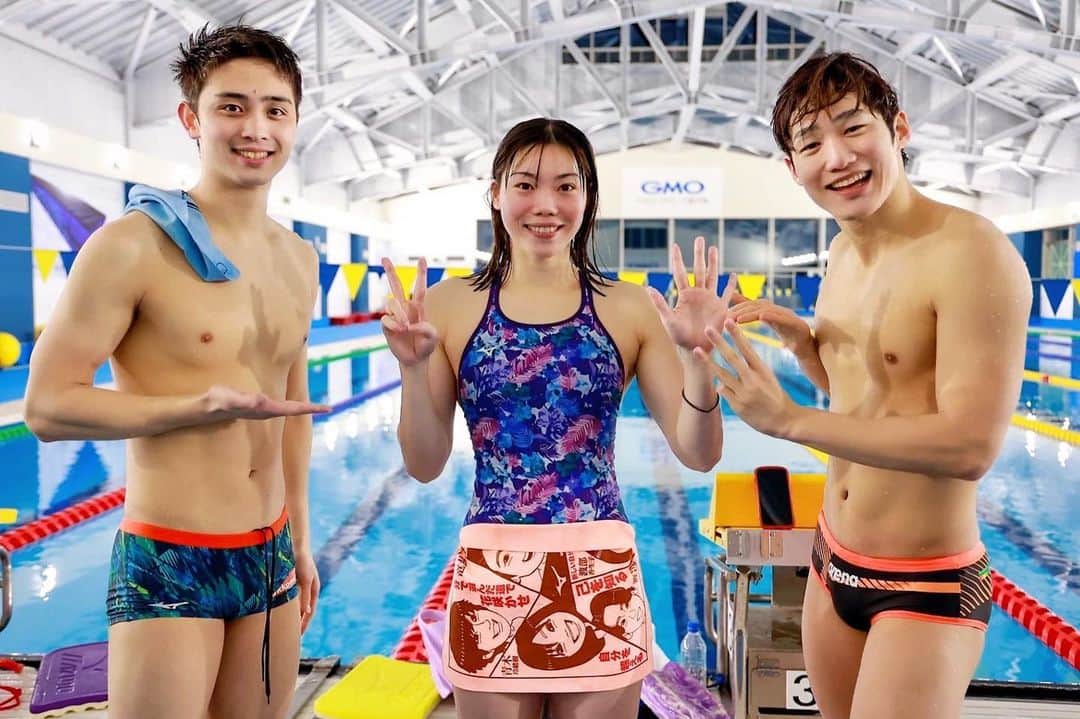 青木玲緒樹のインスタグラム：「Team Br 🐳  Photo by @mmmayuko08 📸 #mizuno #mizunoswim #mizunoswimteam #ミズノ #ミズノスイム #ミズノスイムチーム」