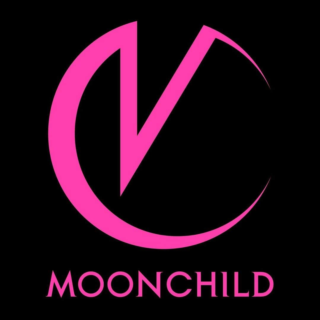 登坂広臣さんのインスタグラム写真 - (登坂広臣Instagram)「5.3 NewGirlsGroup #MOONCHILD Debut. @moonchild_official_ig  #HYBE_LABELS_JAPAN #CDLentertainment  Coming soon.」2月26日 20時38分 - omi.cdl