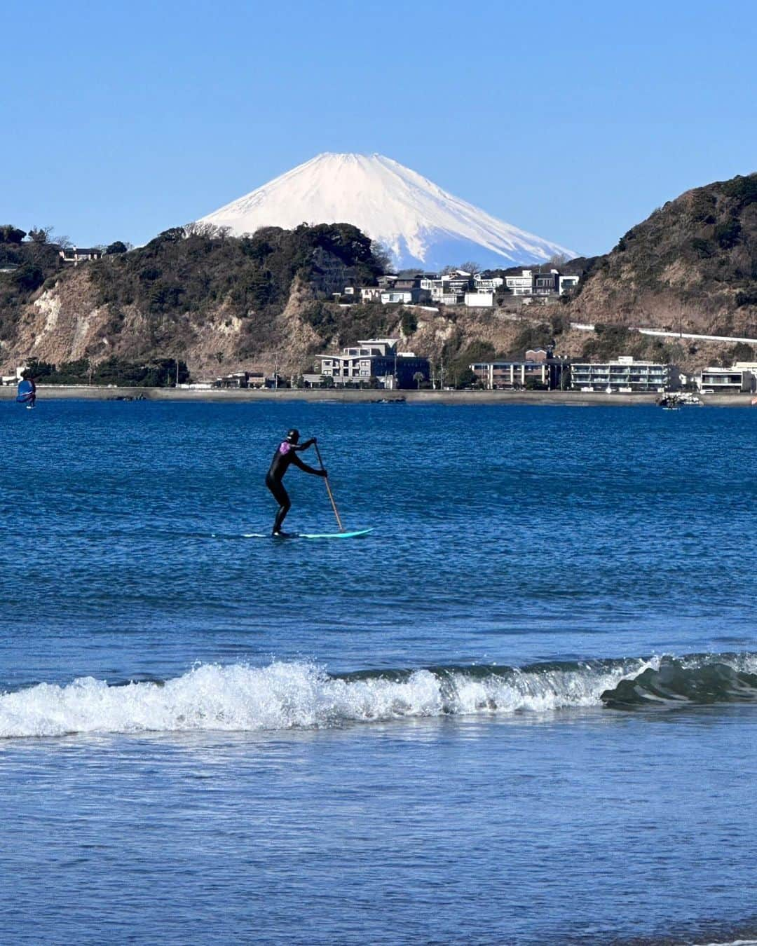 池内博之さんのインスタグラム写真 - (池内博之Instagram)「今朝は寒かったなー🏖️」2月26日 15時23分 - hiroyuki.ikeuchi