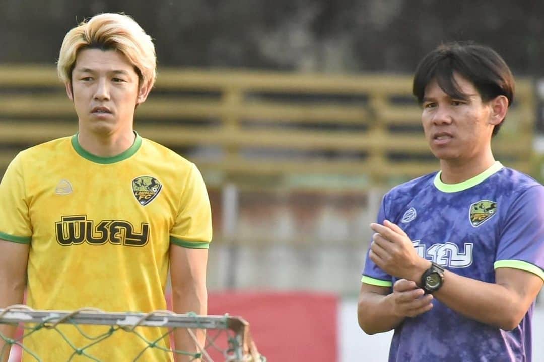 馬場悠企さんのインスタグラム写真 - (馬場悠企Instagram)「Lampang team still in evolution 🐎🟢⤴️  #thaileague #japanese #lampangfc #football #soccer #love #like」2月26日 15時52分 - yuki_bamba32