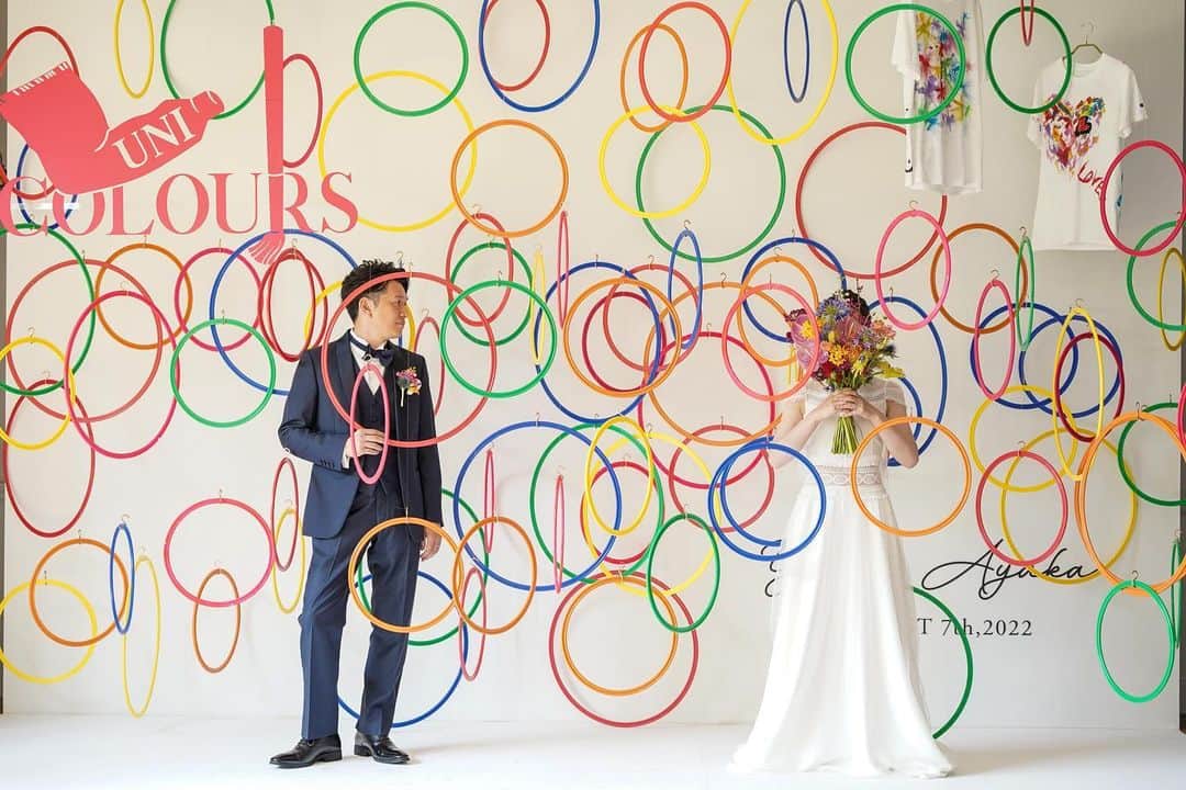 TRUNK BY SHOTO GALLERYさんのインスタグラム写真 - (TRUNK BY SHOTO GALLERYInstagram)「uni colours 人生で出会ってきたかけがえのない人たちの色がおふたりの真っ白なキャンバスを染めていく。  #trunk花嫁  #trunkwedding  #フォトブース #エスコートカード  #渋谷 # wedding」2月26日 16時24分 - trunkbyshotogallery