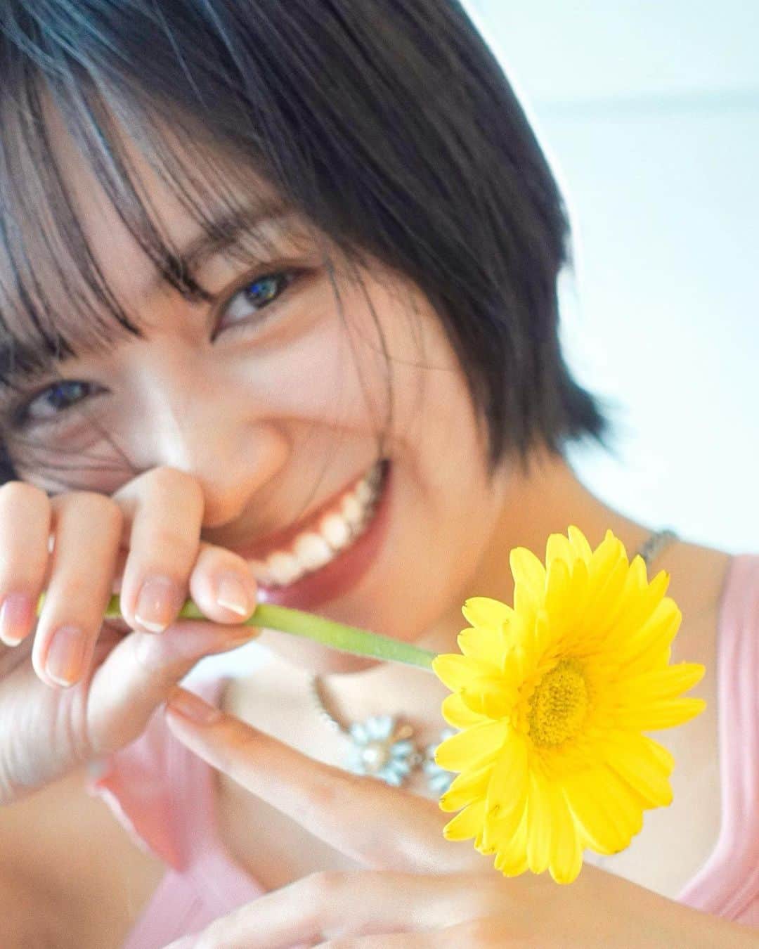 山田佳奈実のインスタグラム：「.  今月もあと3日で終わり🌼  昨日は  幼い頃からの仲間 仲の良い友人 憧れの方  大好きな人たちのお誕生日が重なり 365日ある中で1日に集まるなんて不思議だな~。なんて思いながら過ごしていました。  そこまでアウトドアではないので 普段から沢山遊んだり、会いに行ったりはそんなにしないのですが だからこそ大切な人たちの大切な日は大事にしたいな😇  #山田佳奈実」