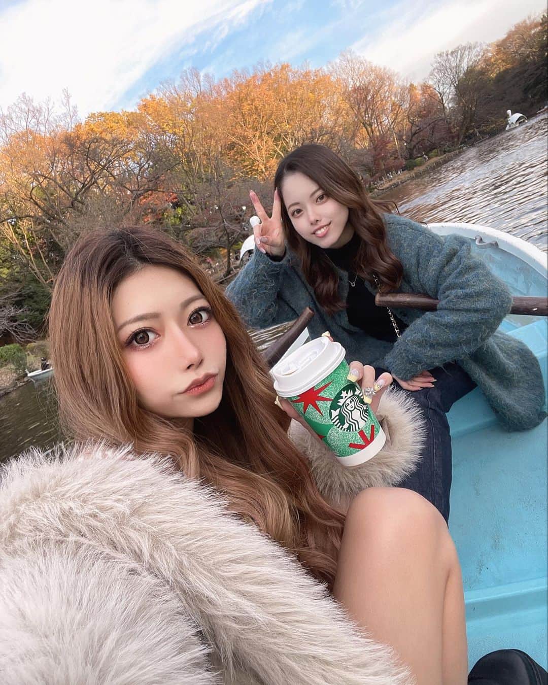 𝐊𝐎𝐘𝐔𝐏𝐈𝐏𝐈 さんのインスタグラム写真 - (𝐊𝐎𝐘𝐔𝐏𝐈𝐏𝐈 Instagram)「⚓️⛴🍁  初ローボート🚣‍♀️  #井の頭公園」2月26日 16時44分 - pipi____style
