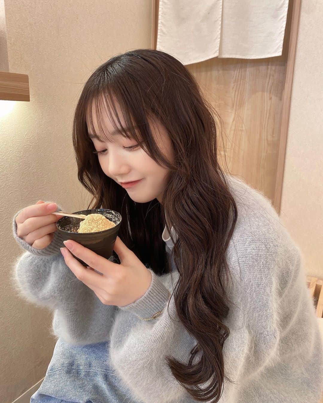 田島櫻子さんのインスタグラム写真 - (田島櫻子Instagram)「沢山食べる彼女はありですか？👩🏻♡」2月26日 21時06分 - sakurako219