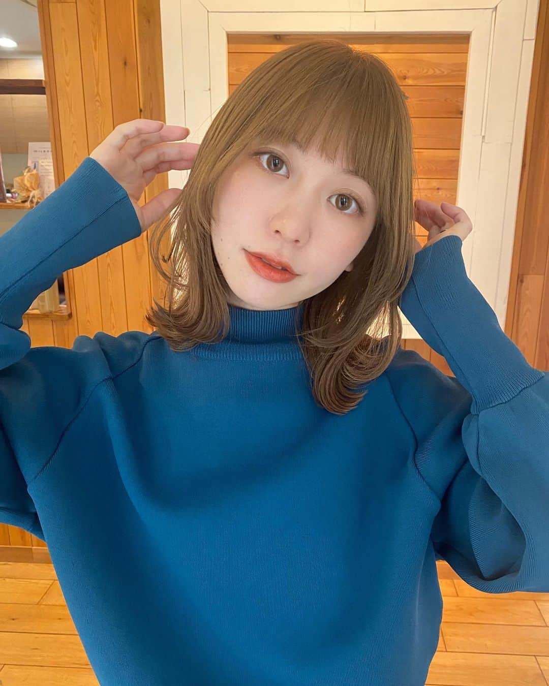 木村ミサのインスタグラム：「🍂🍊🫐💙🥣🐰  #hairstyles #haircolor #baige #ベージュカラー #透明感カラー #ロブ」