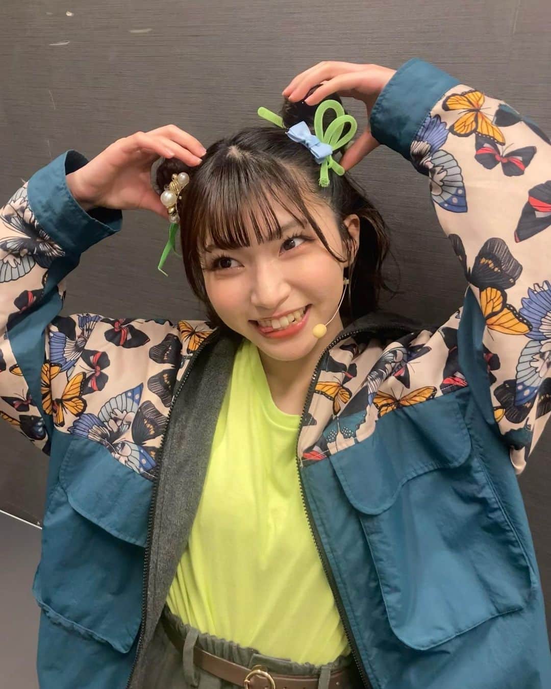 横道侑里のインスタグラム：「そして千秋楽はおだんご！ ちなみに千秋楽みんなツインだったんだよー！！  そして 応援ビジュアルもたくさんありがとうございました。 想いを込めてたくさん書かせていただきました。幸せ。 まさか、オーロラにも活躍すると思いませんでした。皆様の力があったからオーロラを作ることが出来たのです。ありがとうございます！」