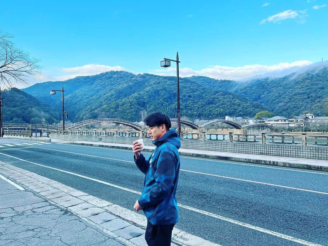 兒玉康成さんのインスタグラム写真 - (兒玉康成Instagram)「『錦帯橋』 錦帯橋とHIKOと珈琲。」2月26日 22時20分 - yasu_koda_21