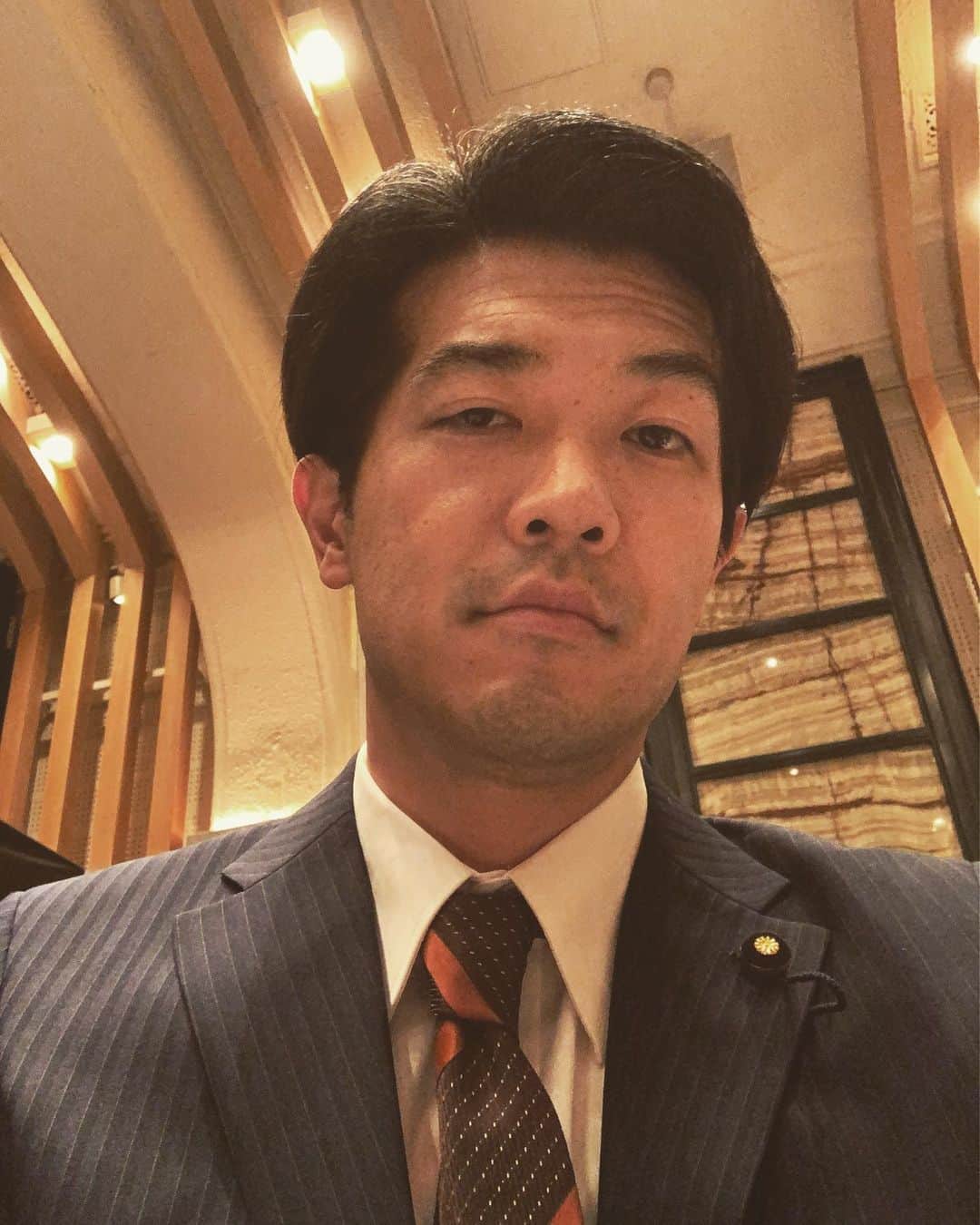 関幸治のインスタグラム：「#金バッヂ #映画 #俳優」