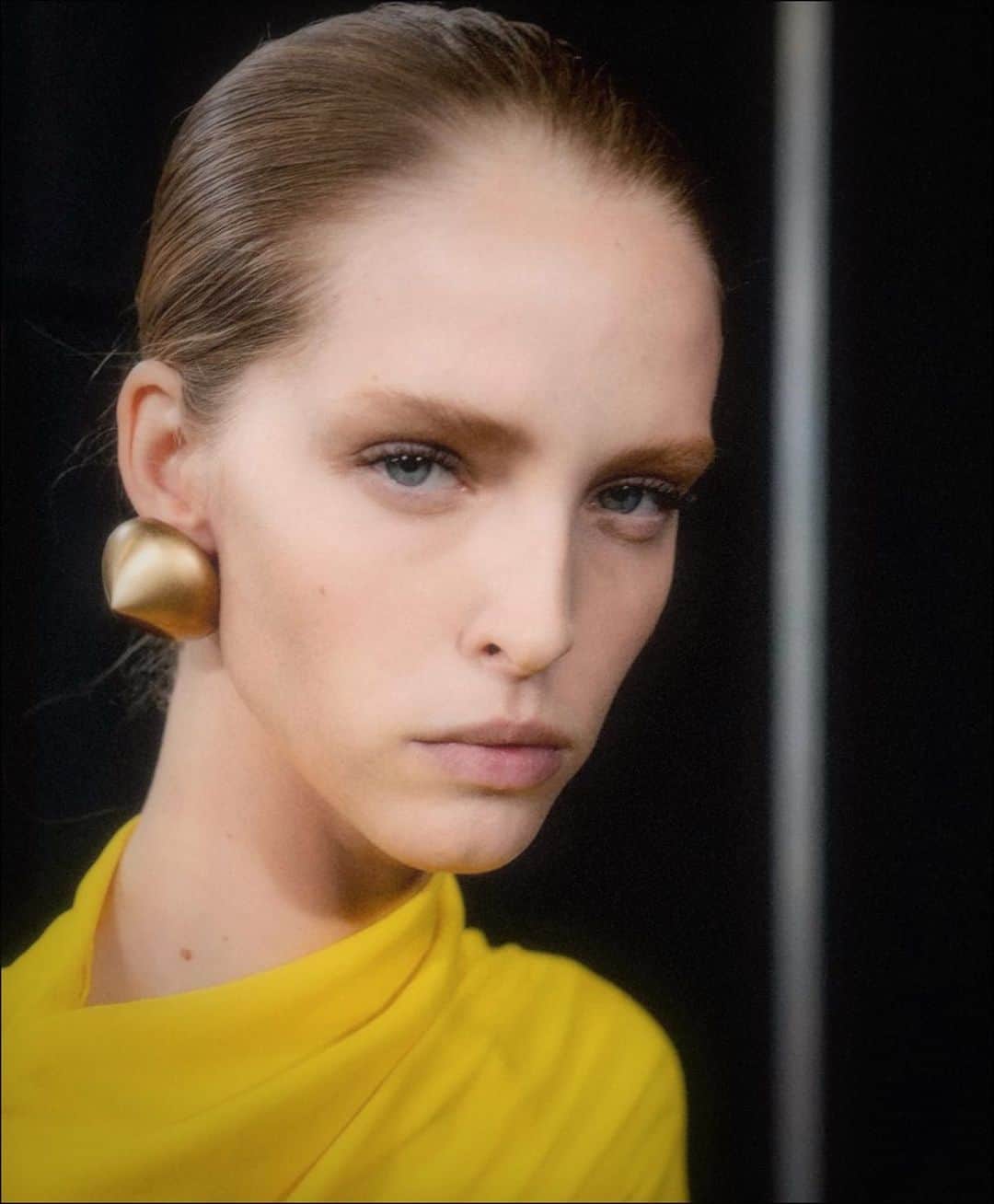 アビー・チャンピオンのインスタグラム：「endless thanks to everyone involved in making mfw amazing 🙏🏼」