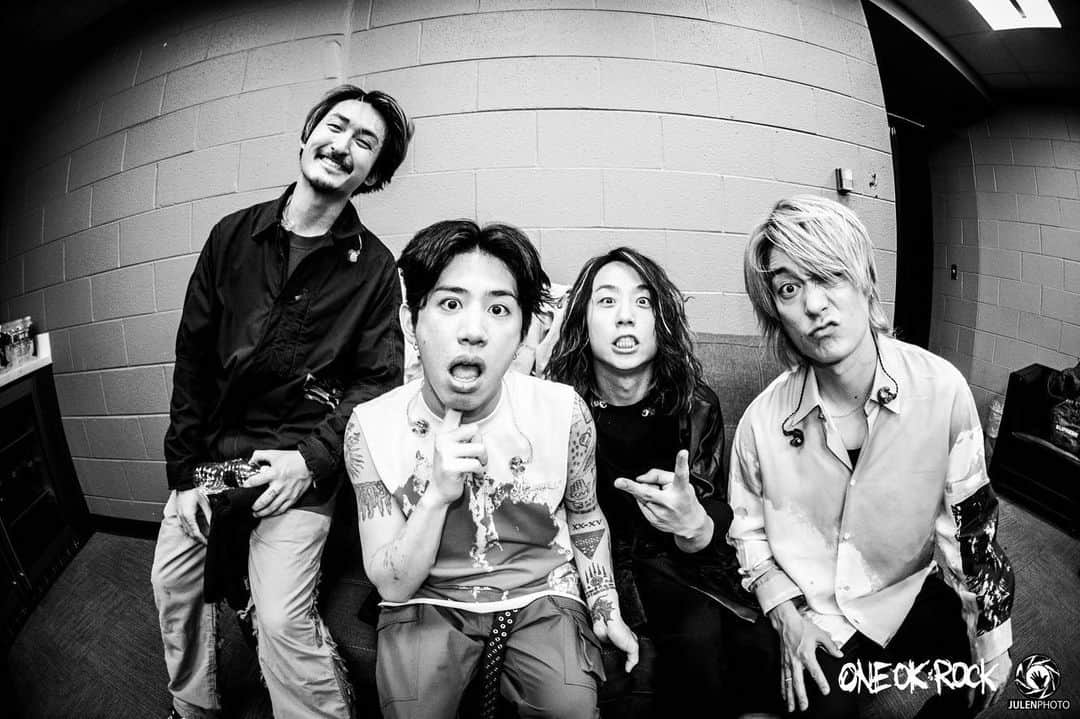 Ryota さんのインスタグラム写真 - (Ryota Instagram)「I had a great time last night!!!! Thank you Chicago🔥  @muse @evanescenceofficial  @julenphoto 📸」2月27日 1時55分 - ryota_0809