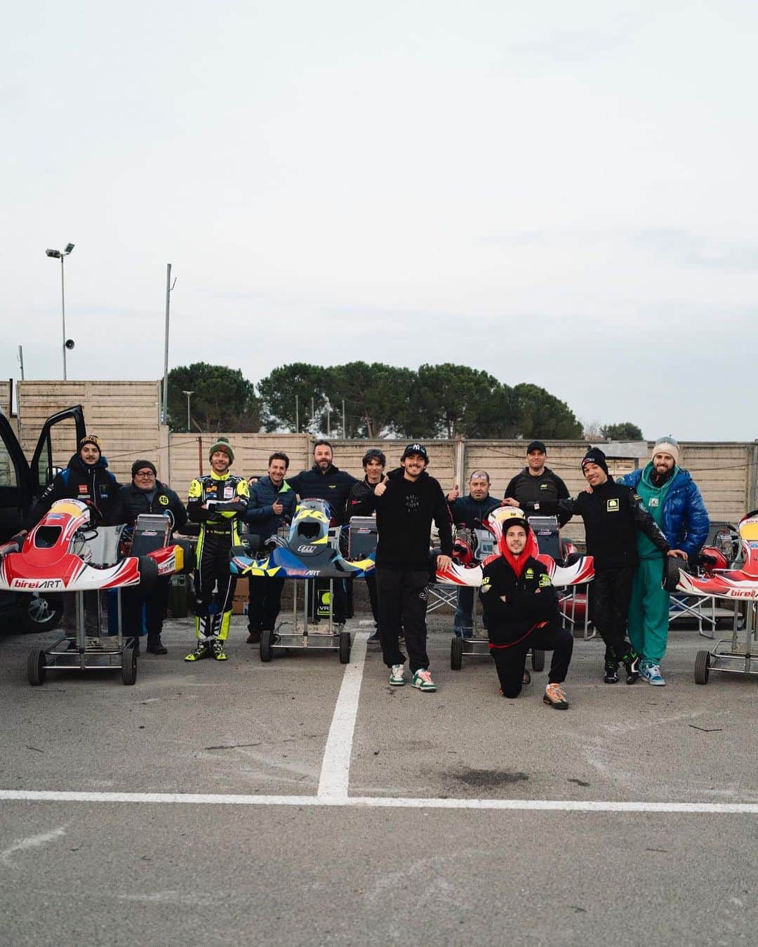 バレンティーノ・ロッシさんのインスタグラム写真 - (バレンティーノ・ロッシInstagram)「Some serious grip in Val Vibrata for the academy kart session  Thursday,1/3 of triple crown  📸 @camilss」2月27日 2時31分 - valeyellow46