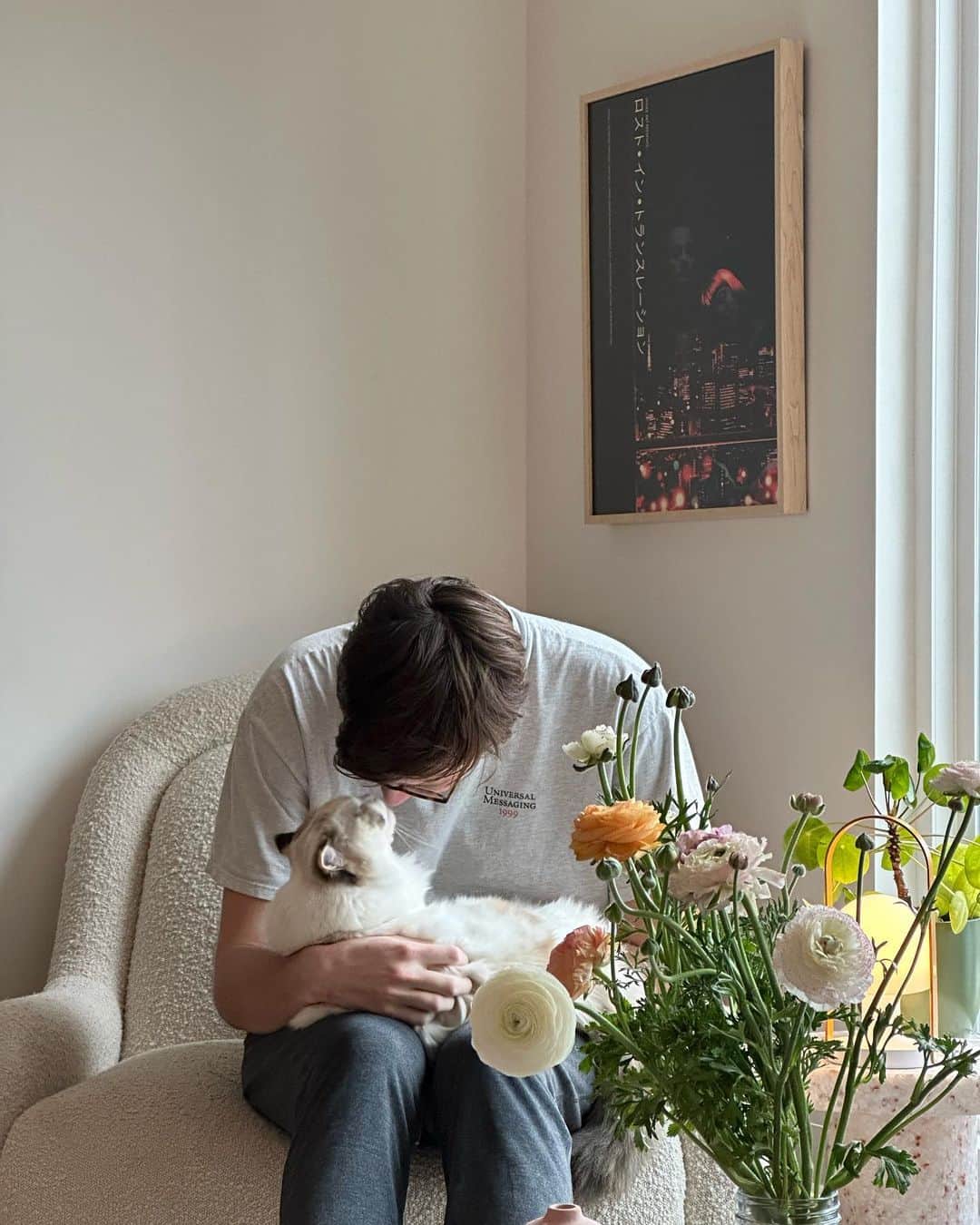 のインスタグラム：「Happy birthday to the only man I’d ever want to coparent two cats with ☺️🍾💗」