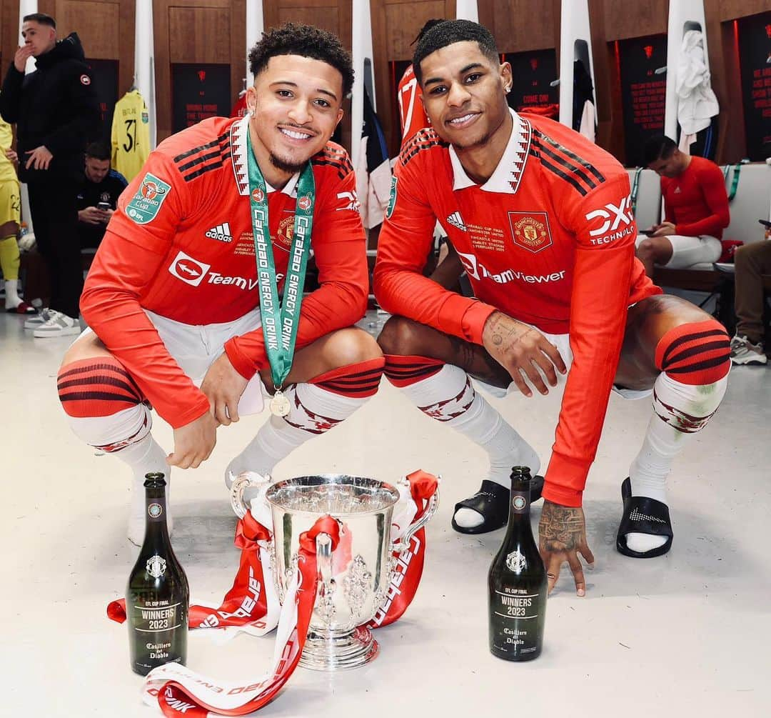 ジェイドン・サンチョさんのインスタグラム写真 - (ジェイドン・サンチョInstagram)「Carabao Cup Winners! 🫡🏆 @marcusrashford」2月27日 8時18分 - sanchooo10