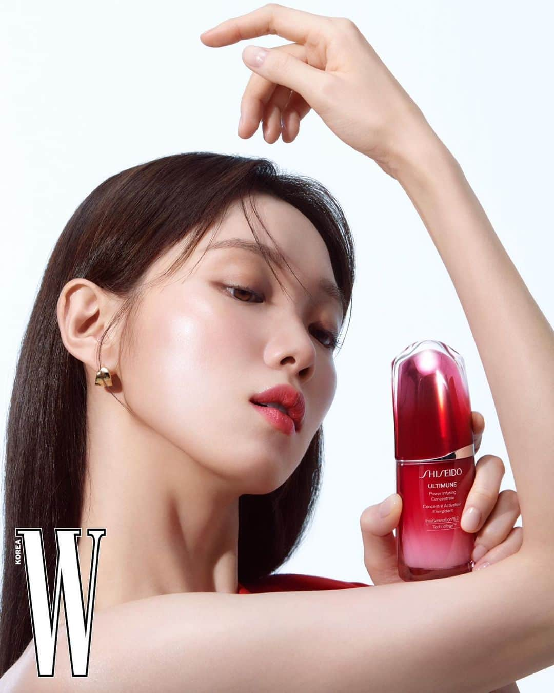 イ・ソンギョンさんのインスタグラム写真 - (イ・ソンギョンInstagram)「Hi! Shiseido💋❤️  #Shiseido #시세이도」2月27日 8時41分 - heybiblee