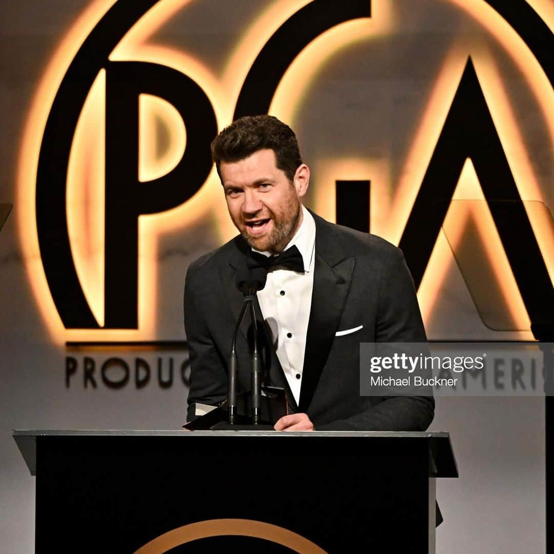 ビリー・エイチュナーのインスタグラム：「MORE AWARDS!!! Presenting at the @producersguild Awards last night. I smile in public once every 4 months. Thanks to @gettyentertainment for capturing it. And thanks to @brunellocucinelli_brand for the tux. But the best part was that my dear friends and Billy on the Street producers @mike_farah and @joefarrell75 won the category I presented for producing “Weird: the Weird Al Yankovic Story.” Love you Mike and Joe! Congrats! ❤️」