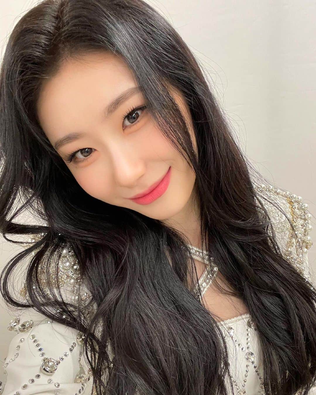 ITZYさんのインスタグラム写真 - (ITZYInstagram)「. ITZY THE 1ST WORLD TOUR <CHECKMATE> in JAPAN   #CHAERYEONG 👑からメッセージが届きました！  #ITZY #MIDZY  #ITZY_WORLD_TOUR  #ITZY_CHECKMATE」2月27日 13時01分 - itzyofficial_jp
