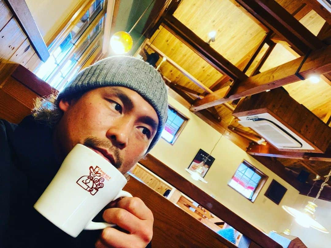 中嶋勝彦さんのインスタグラム写真 - (中嶋勝彦Instagram)「#coffee  #coffeetime  #comedascoffee  #コメダ珈琲  #relux」2月27日 18時10分 - katsuhiko_nakajima