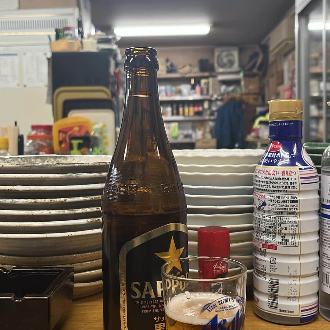 どんがめJR神戸店のインスタグラム：「こんばんは！どんがめJR神戸店です！  本日も元気に営業してます！！！ 店長不在ですが楽しいメンバーがお待ちしてます❤️❤️❤️  店長は神戸で飲酒中🌼」
