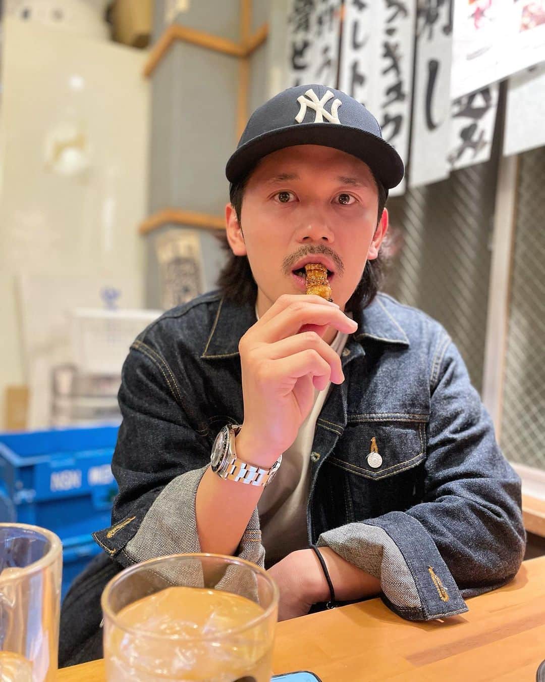 のインスタグラム：「連続写真でお楽しみください。  5枚目が美味い顔です。」